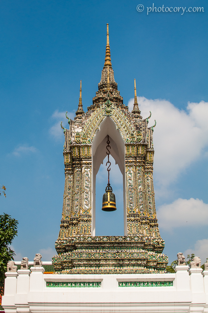 Bell at Wat Pho