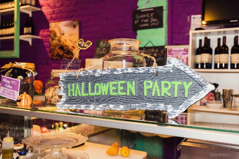 halloween party sign